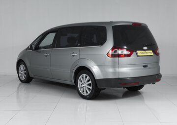 Ford Galaxy Вид 4