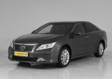 Toyota Camry Вид 1