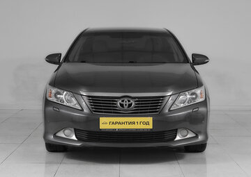 Toyota Camry Вид 2