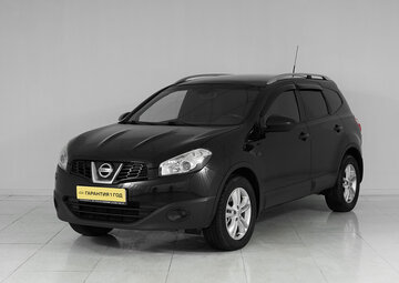 Nissan Qashqai+2 Вид 1