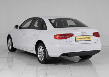 Audi A4 Вид 4