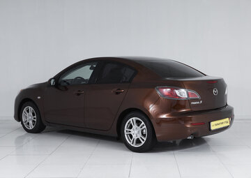 Mazda 3 Вид 4