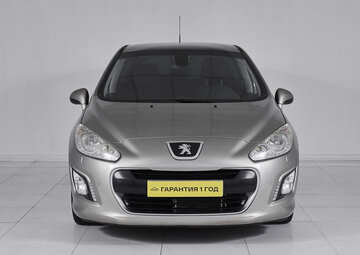 Peugeot 308 Вид 2