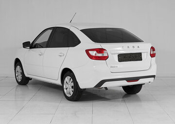 Lada Granta Вид 4