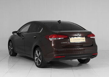 Kia Cerato Вид 4