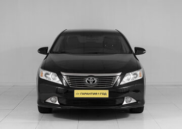 Toyota Camry Вид 2