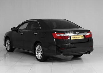 Toyota Camry Вид 4