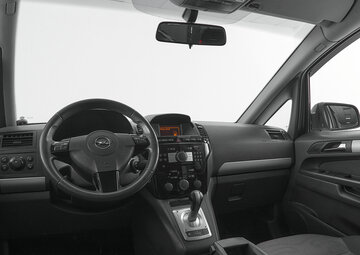 Opel Zafira Вид 5