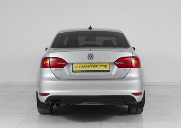 Volkswagen Jetta Вид 5