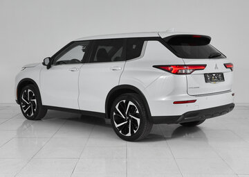 Mitsubishi Outlander Вид 4
