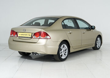 Honda Civic Вид 4
