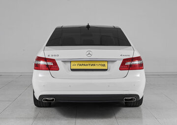 Mercedes benz E-Класс Вид 5