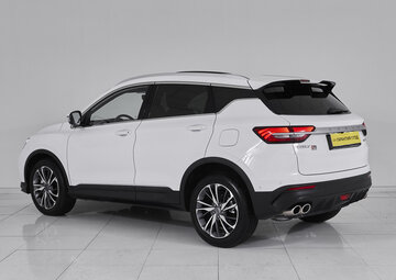 Geely Coolray Вид 4