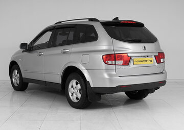 Ssangyong Kyron Вид 4