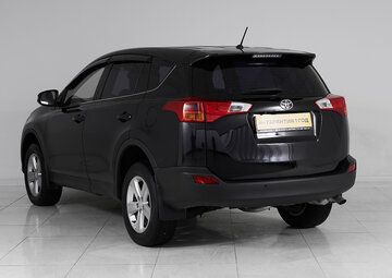 Toyota RAV4 Вид 4