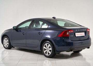Volvo S60 Вид 4