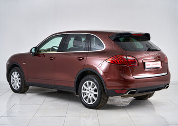 Porsche Cayenne Вид 4