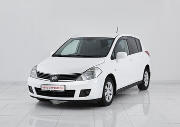 Nissan Tiida Вид 1