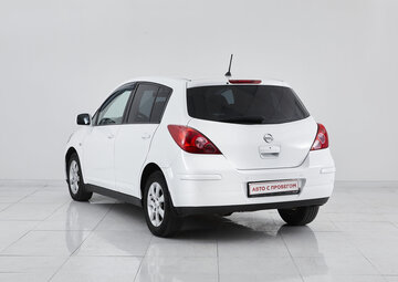 Nissan Tiida Вид 4