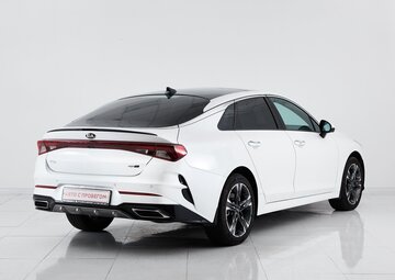 Kia K5 Вид 5