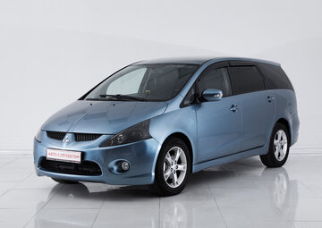 Mitsubishi Grandis Вид 1