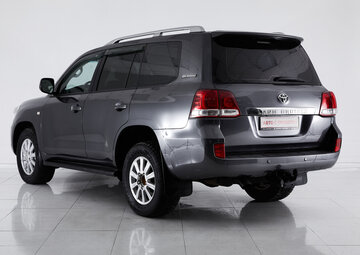 Toyota Land Cruiser Вид 4