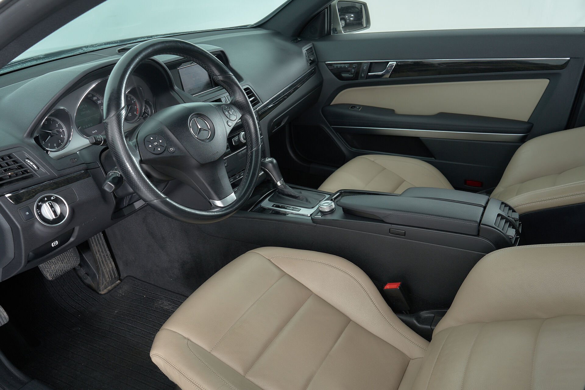 Mercedes benz E-Класс