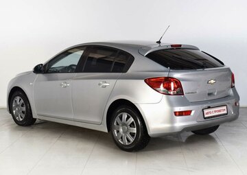 Chevrolet Cruze Вид 3