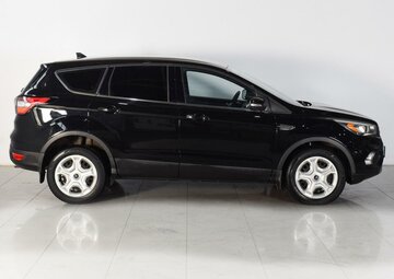 Ford Kuga Вид 4