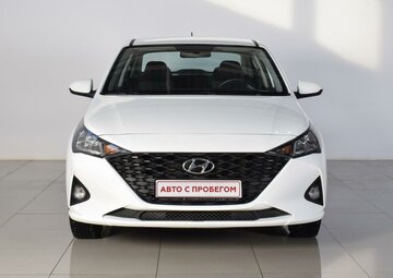 Hyundai Solaris Вид 2