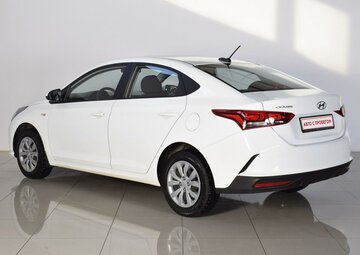 Hyundai Solaris Вид 3