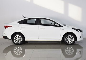 Hyundai Solaris Вид 4