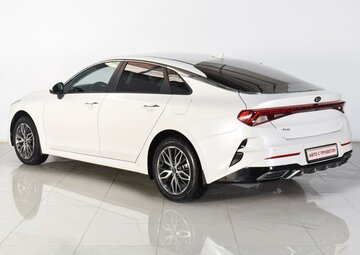 Kia K5 Вид 3