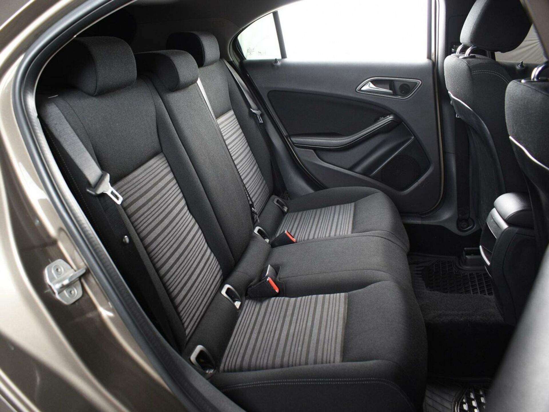 Mercedes benz A-Класс