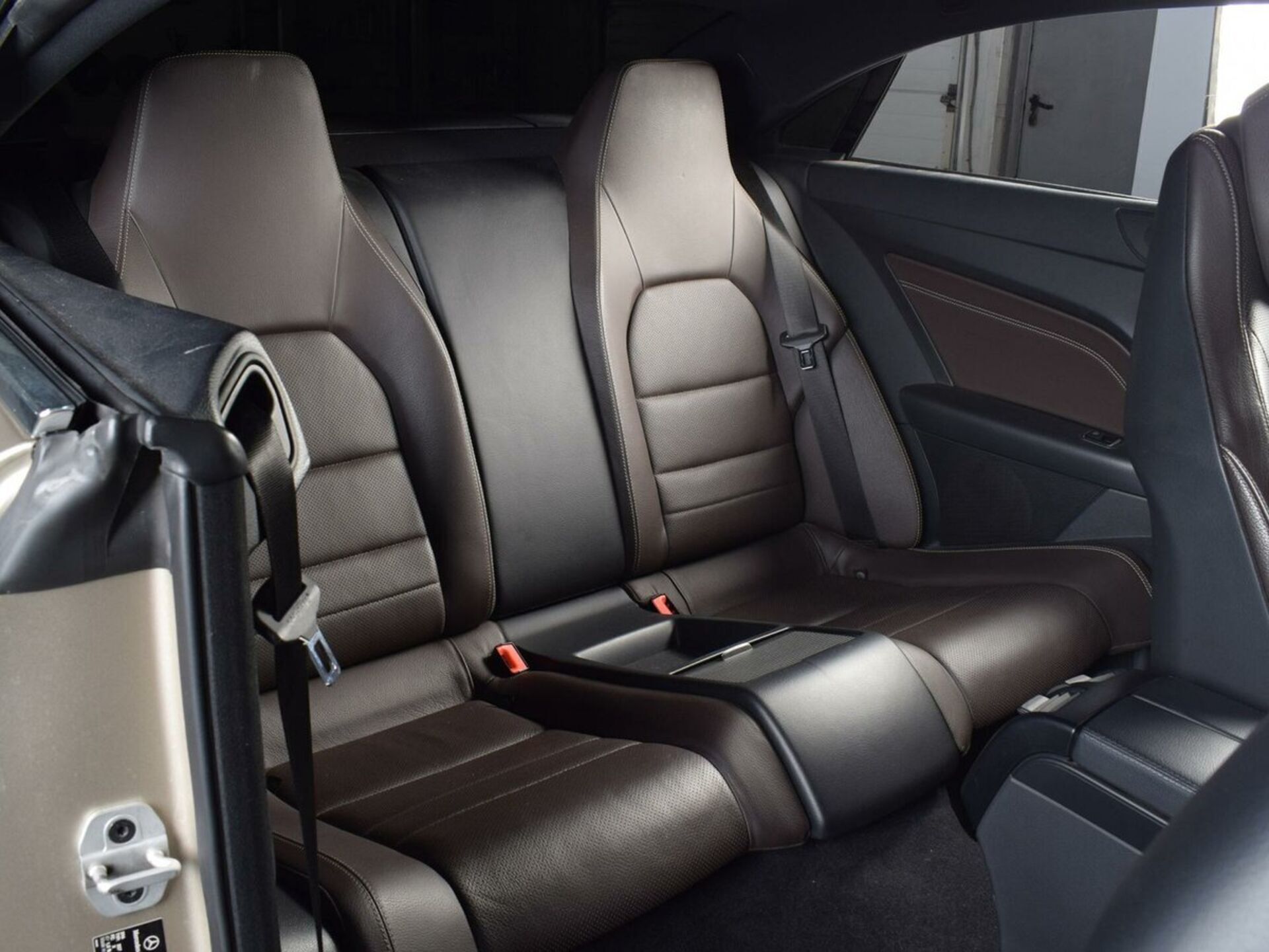 Mercedes benz E-Класс