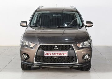 Mitsubishi Outlander Вид 2