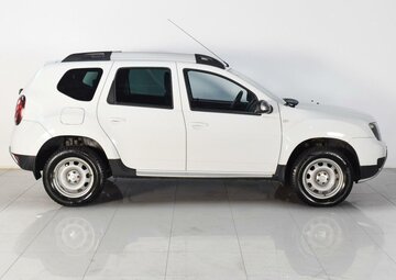 Renault Duster Вид 4
