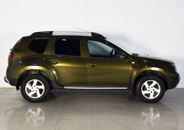 Renault Duster Вид 4