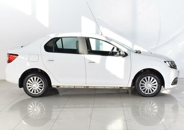 Renault Logan Вид 4