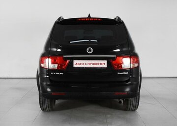 Ssangyong Kyron Вид 5