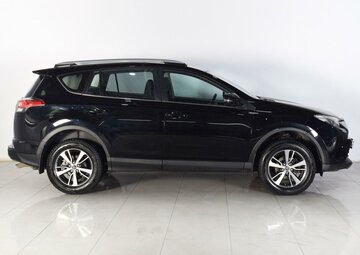 Toyota RAV4 Вид 4