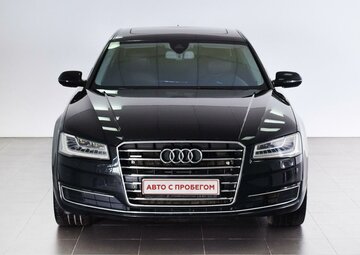 Audi A8 Вид 2