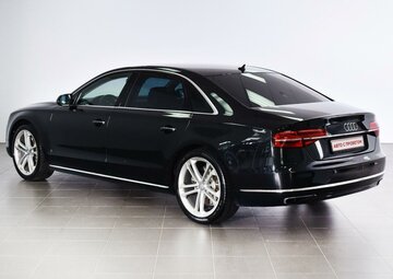 Audi A8 Вид 3