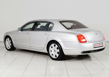 Bentley Continental Flying Spur Вид 3