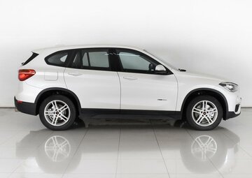 BMW X1 Вид 4
