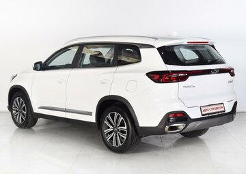 Chery Tiggo 8 Вид 3