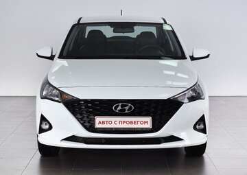 Hyundai Solaris Вид 2