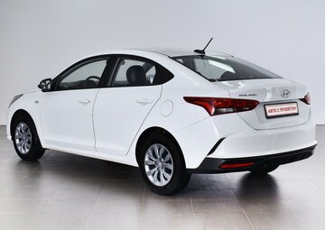 Hyundai Solaris Вид 3