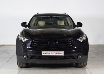 Infiniti QX70 Вид 2