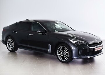 Kia Stinger Вид 1